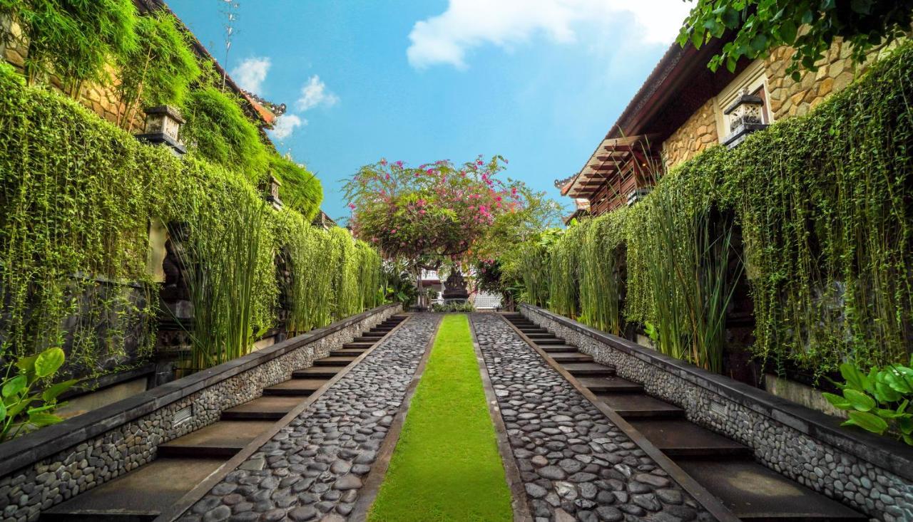 נוסא דואה Giri Bhagawan Villas & Spa מראה חיצוני תמונה